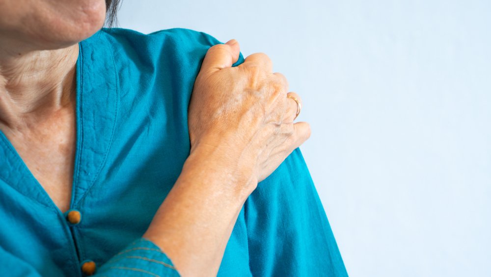 Rotator Cuff Tear Symptoms: What Shoulder Pain Could Be Telling You