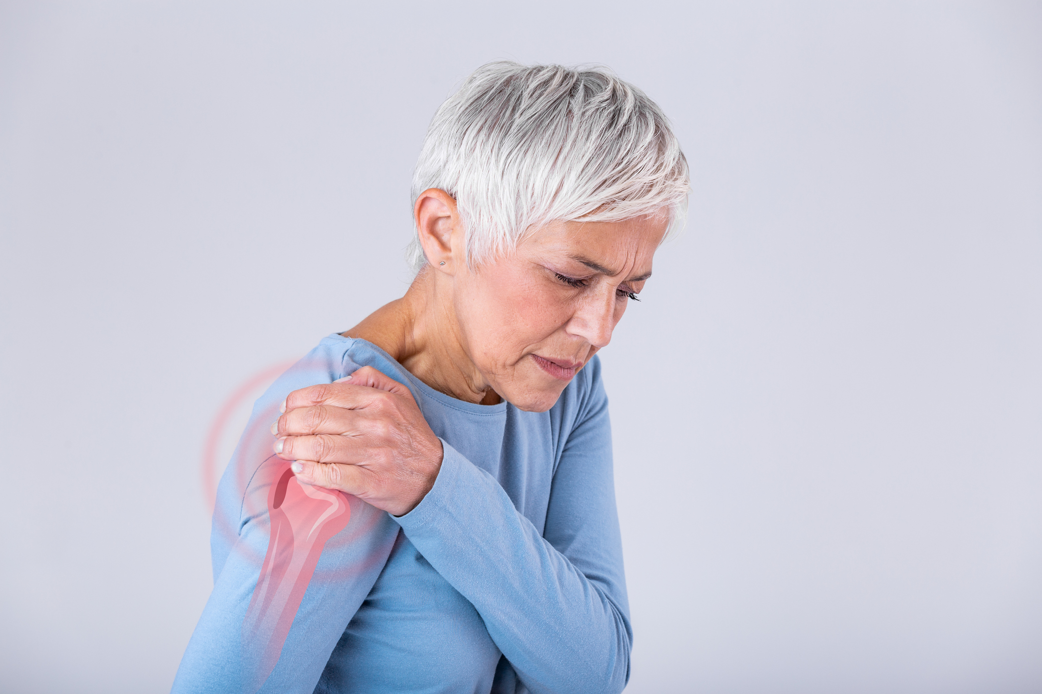 Rotator Cuff Tear Symptoms: What Shoulder Pain Could Be Telling You