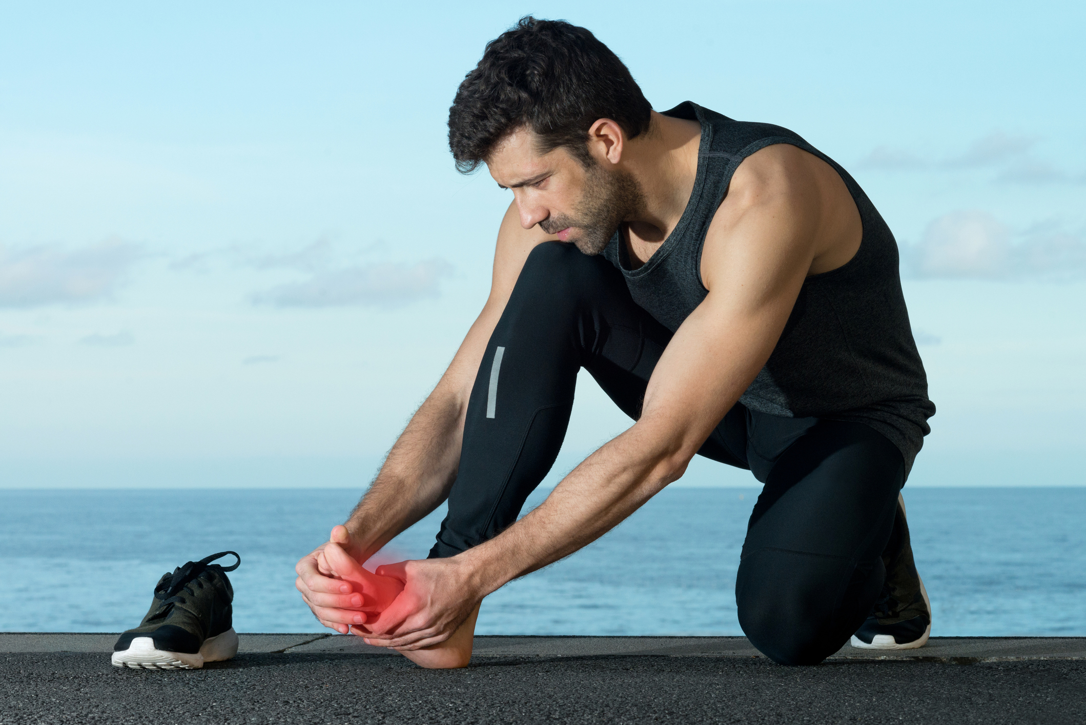 Stress Fractures: Signs, Risk Factors & Recovery Timeline