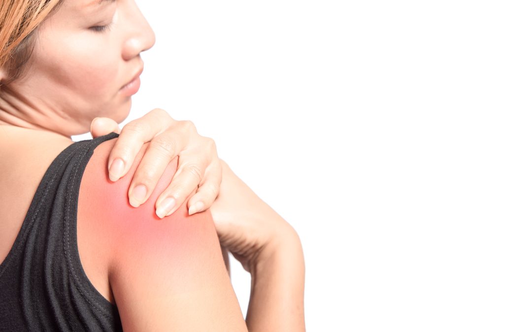 Rotator Cuff Tear Symptoms: What Shoulder Pain Could Be Telling You